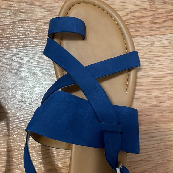 Sarto Sandals - Picture 6 of 11
